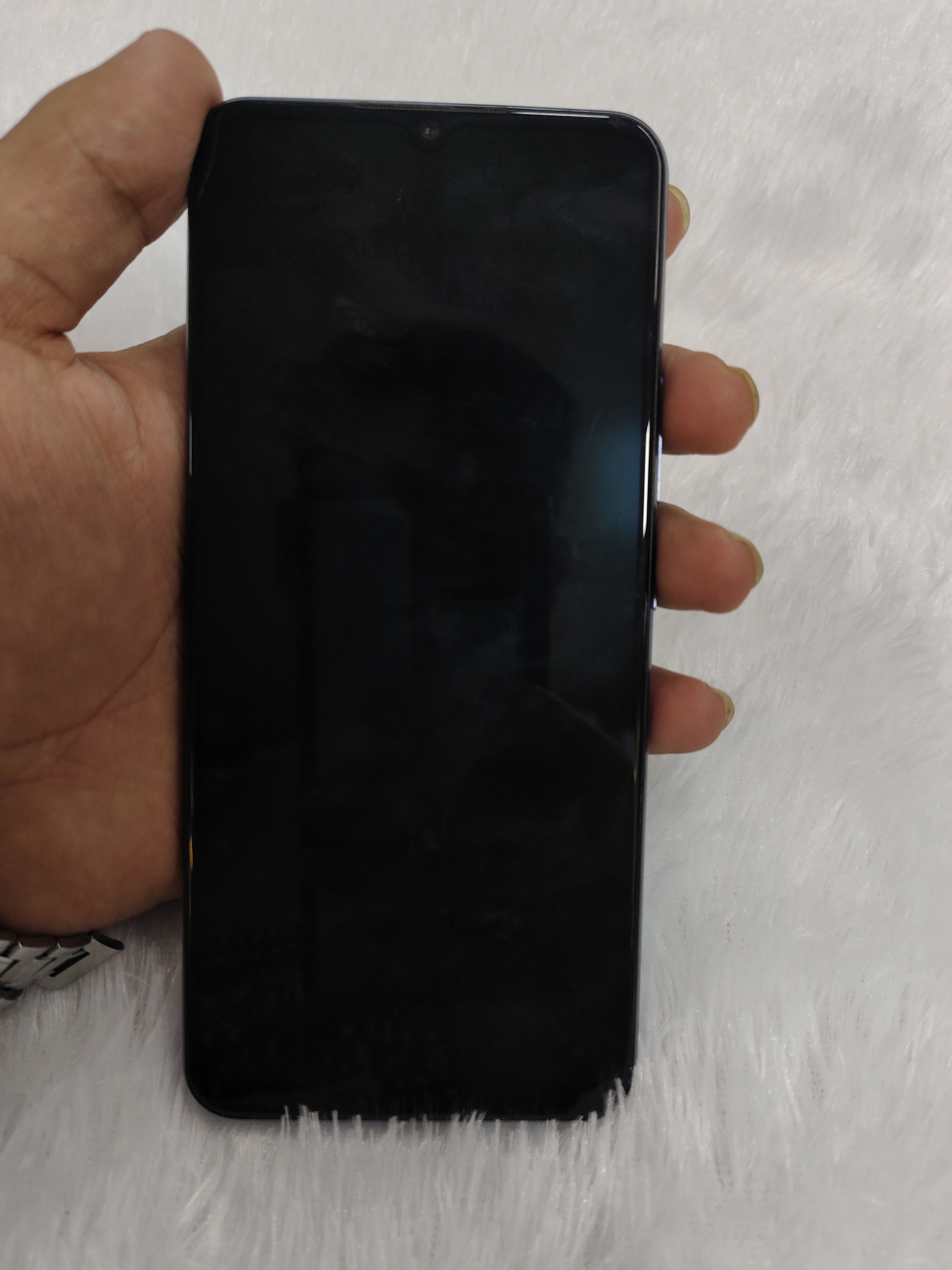Vivo T1 5G - 128GB / 4GB RAM / 5G