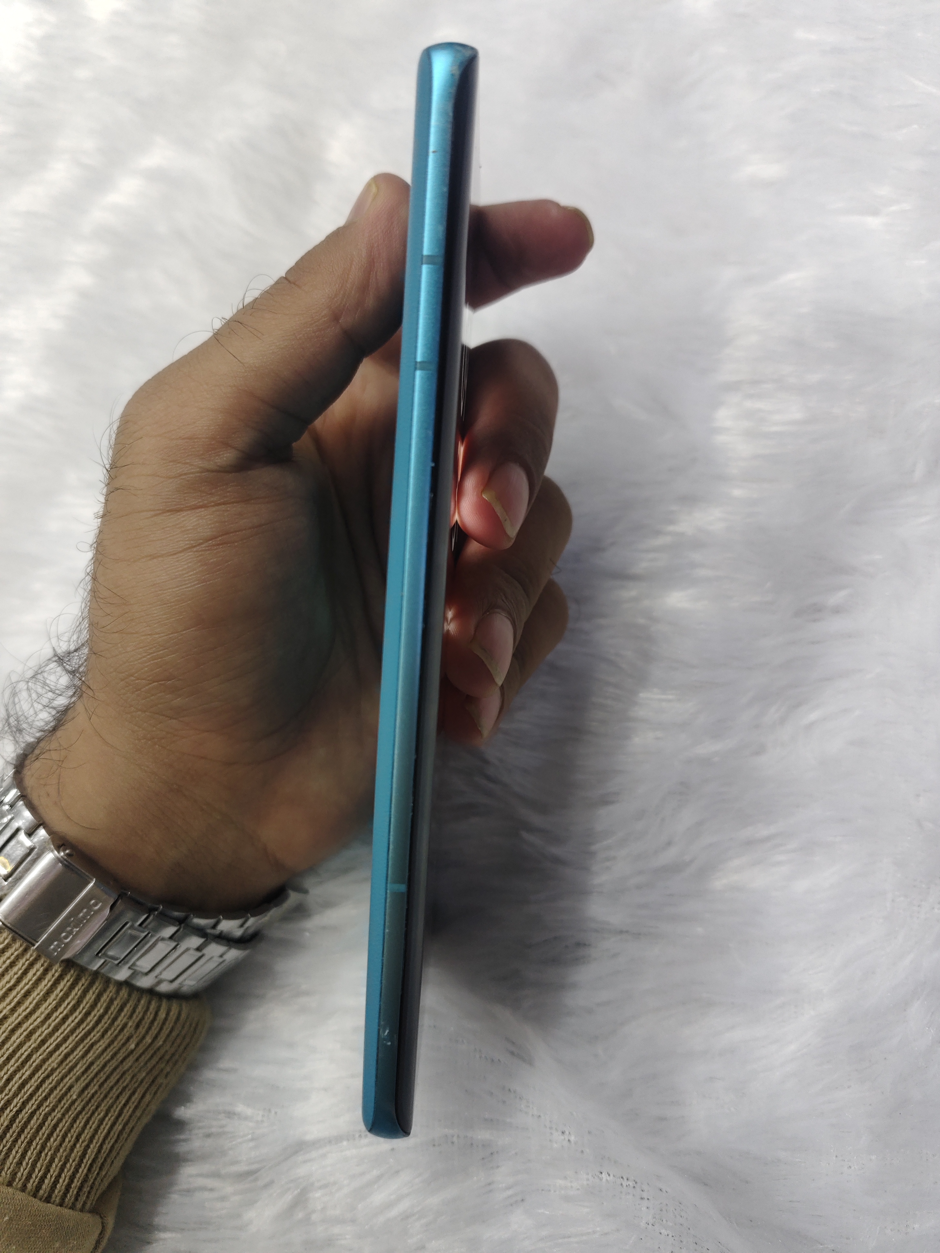 Motorola Edge 50 Pro - 256GB / 12GB RAM / 5G