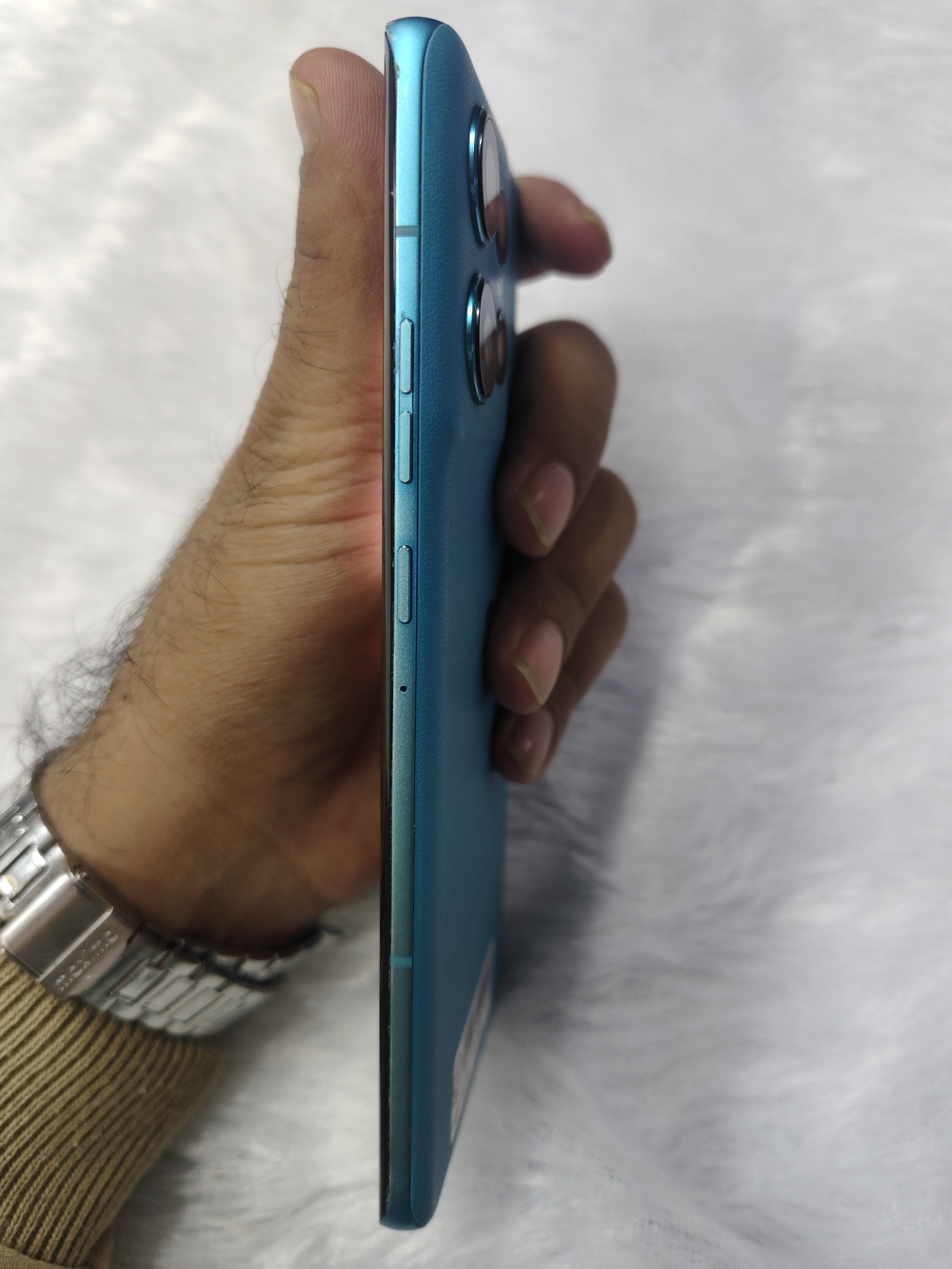 Motorola Edge 50 Pro - 256GB / 12GB RAM / 5G