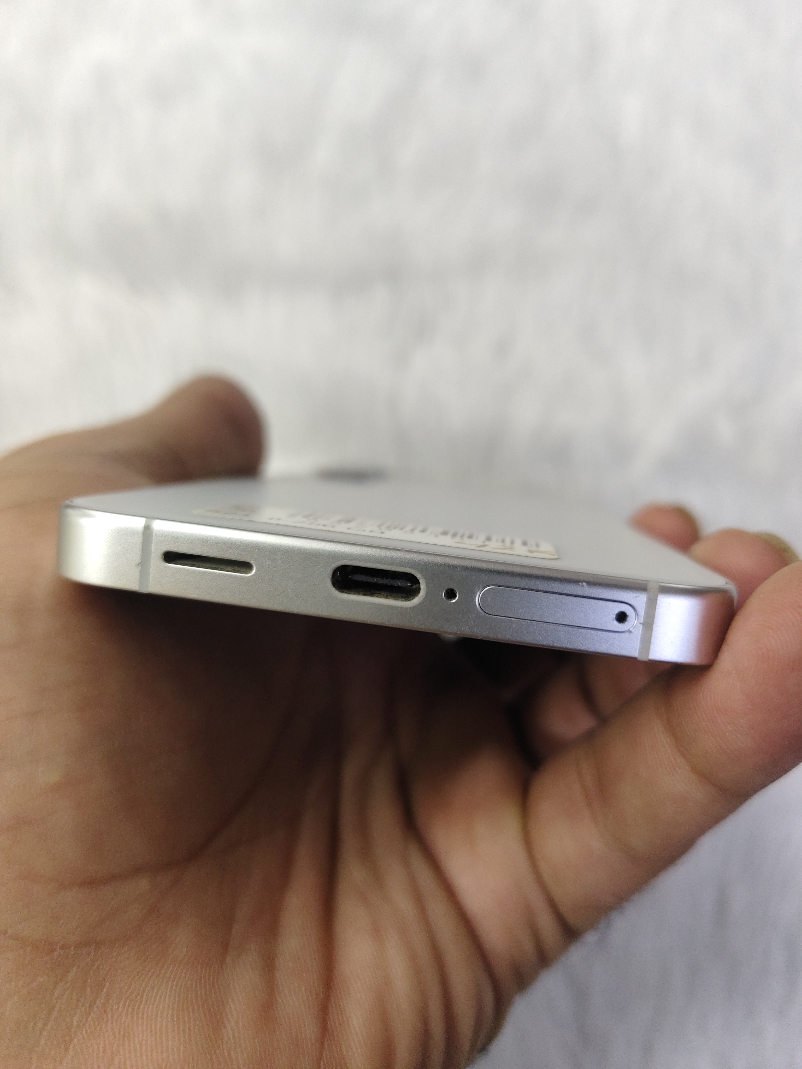 Galaxy S24 - 256GB / 8GB RAM / 5G