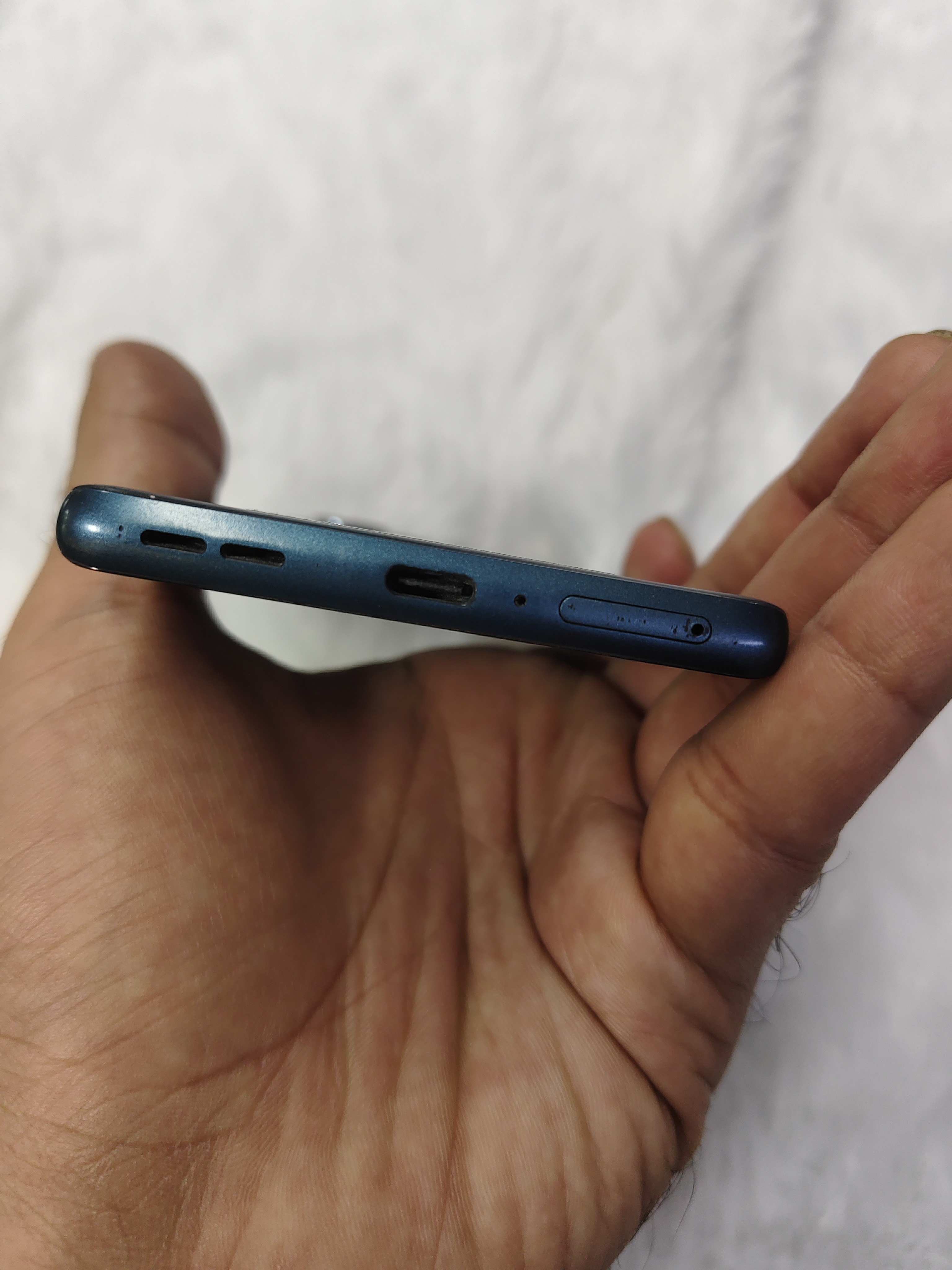Motorola Edge 50 Fusion - 256GB / 12GB RAM / 5G