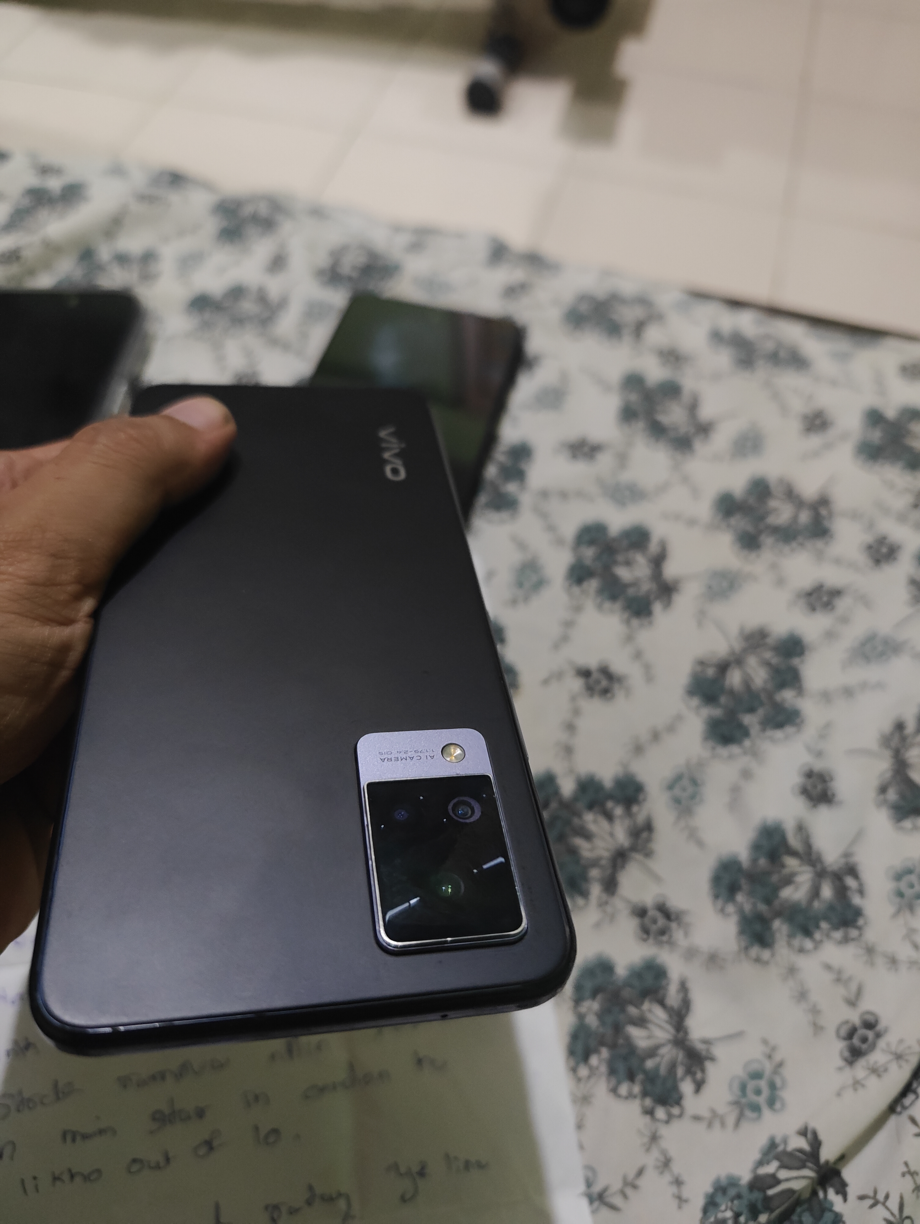 Vivo V21 5G - 128gB / 8GB RAM / 5G